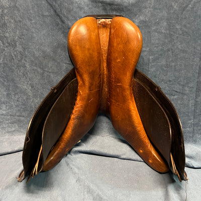 15" Beval Close Contact Saddle (#734)
