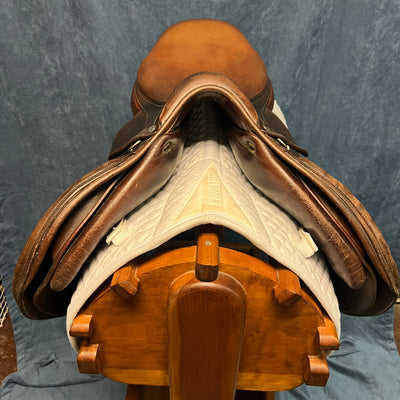 17.5" Antares Close Contact Saddle (#786)