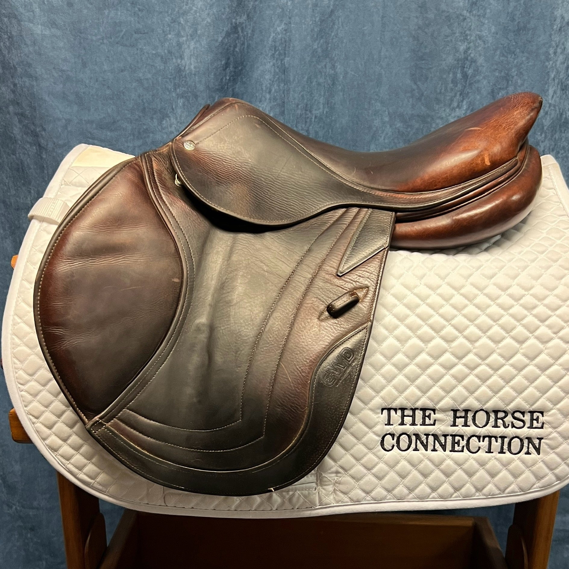 17" CWD SEO1  2C Close Contact Saddle (#743)