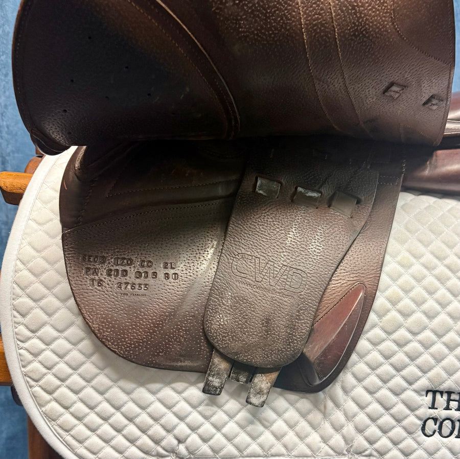 17" CWD SEO2 Close Contact Saddle (#782)