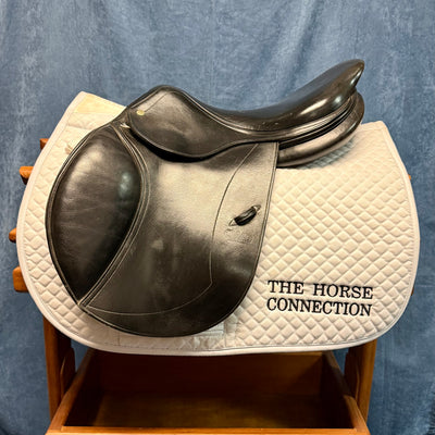 17" CWD SE01 Close Contact Saddle (#647)