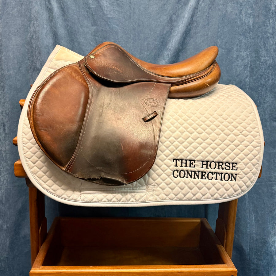 16.5" Devoucoux Close Contact Saddle (#776)