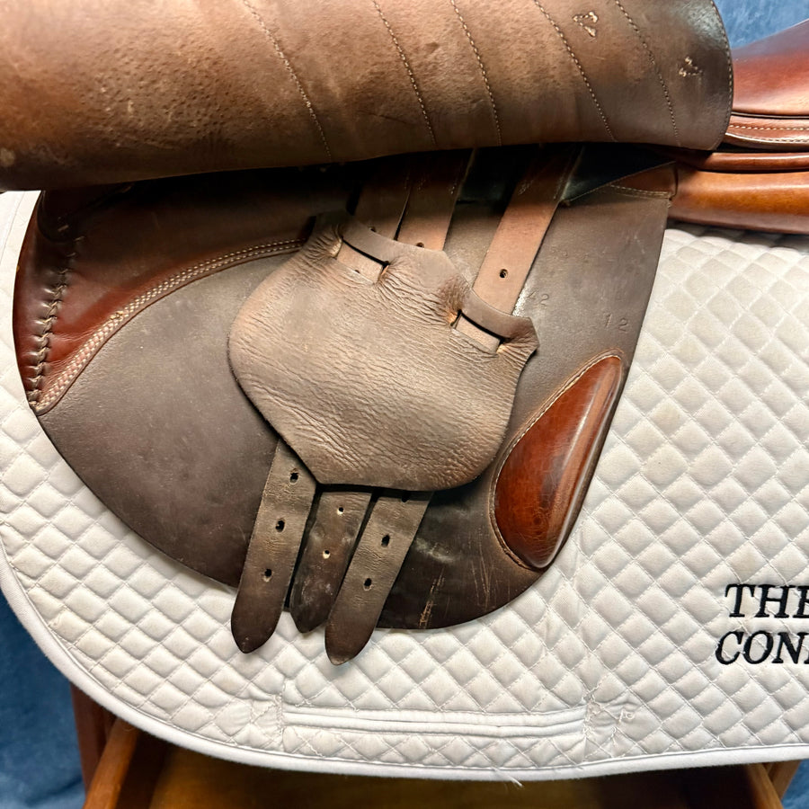 17.5" Butet Close Contact Saddle (#801)