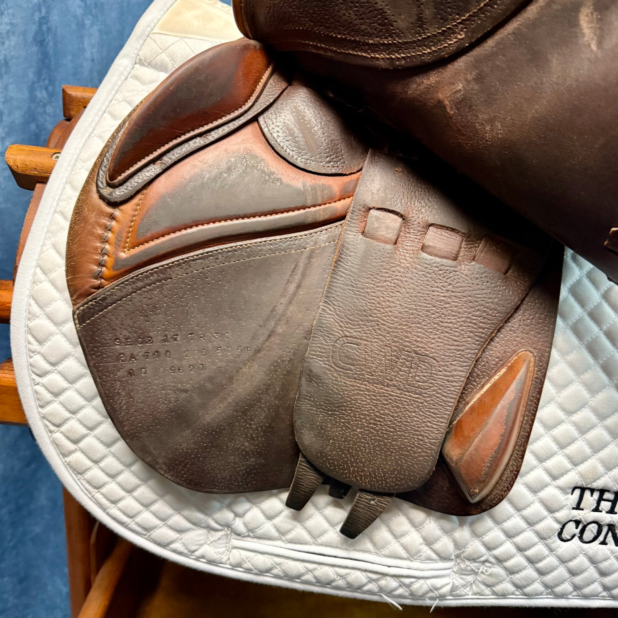 17" CWD SE02 Close Contact Saddle (#823)