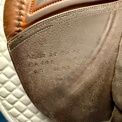 17" CWD SE02 Close Contact Saddle (#823)
