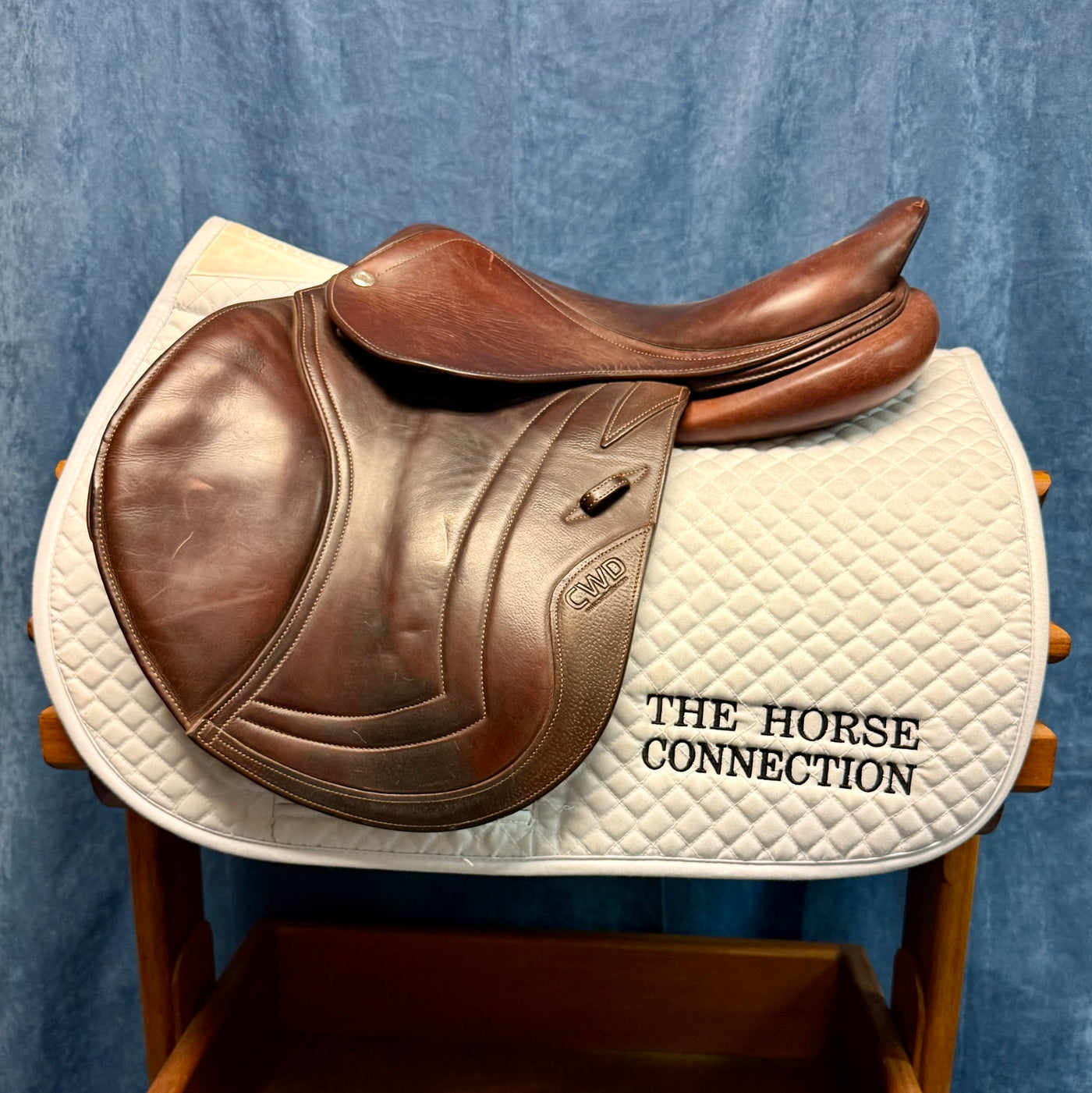 17" CWD SEO2 Close Contact Saddle (#816)