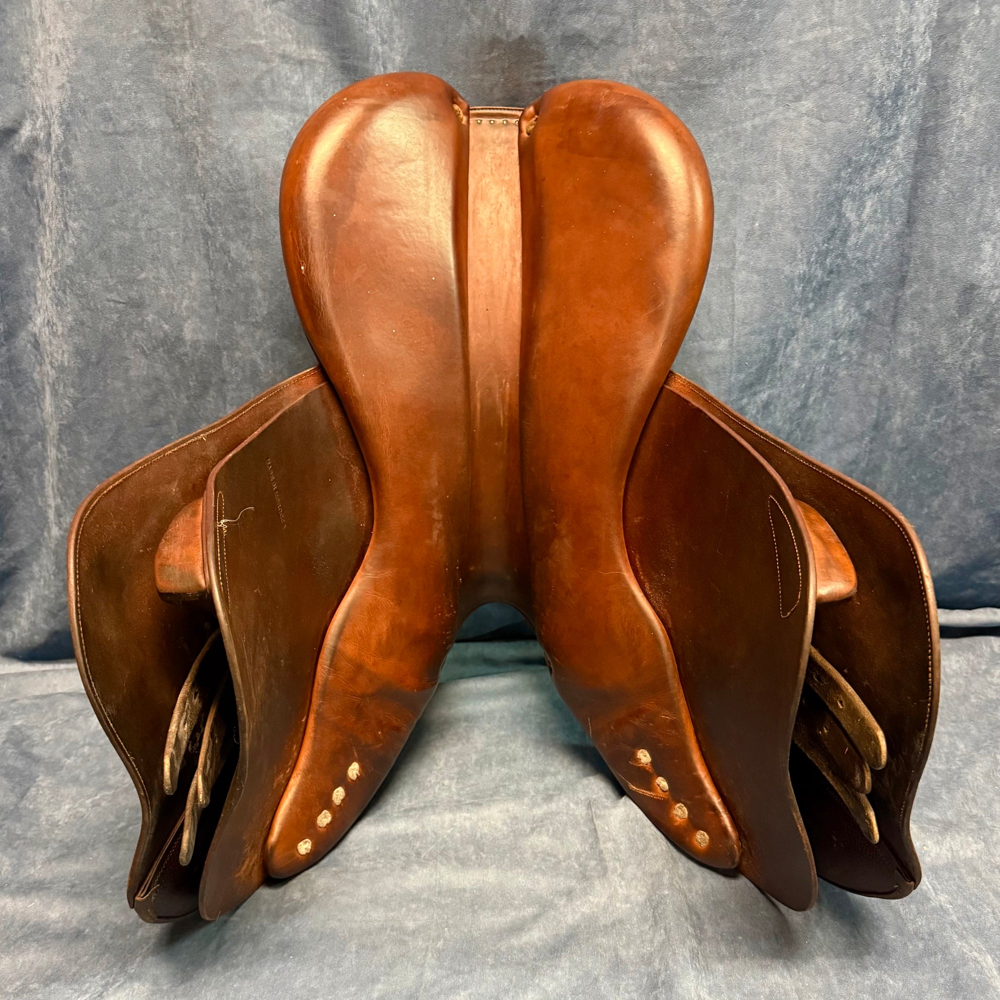 19" PJ Close Contact Saddle (#804)