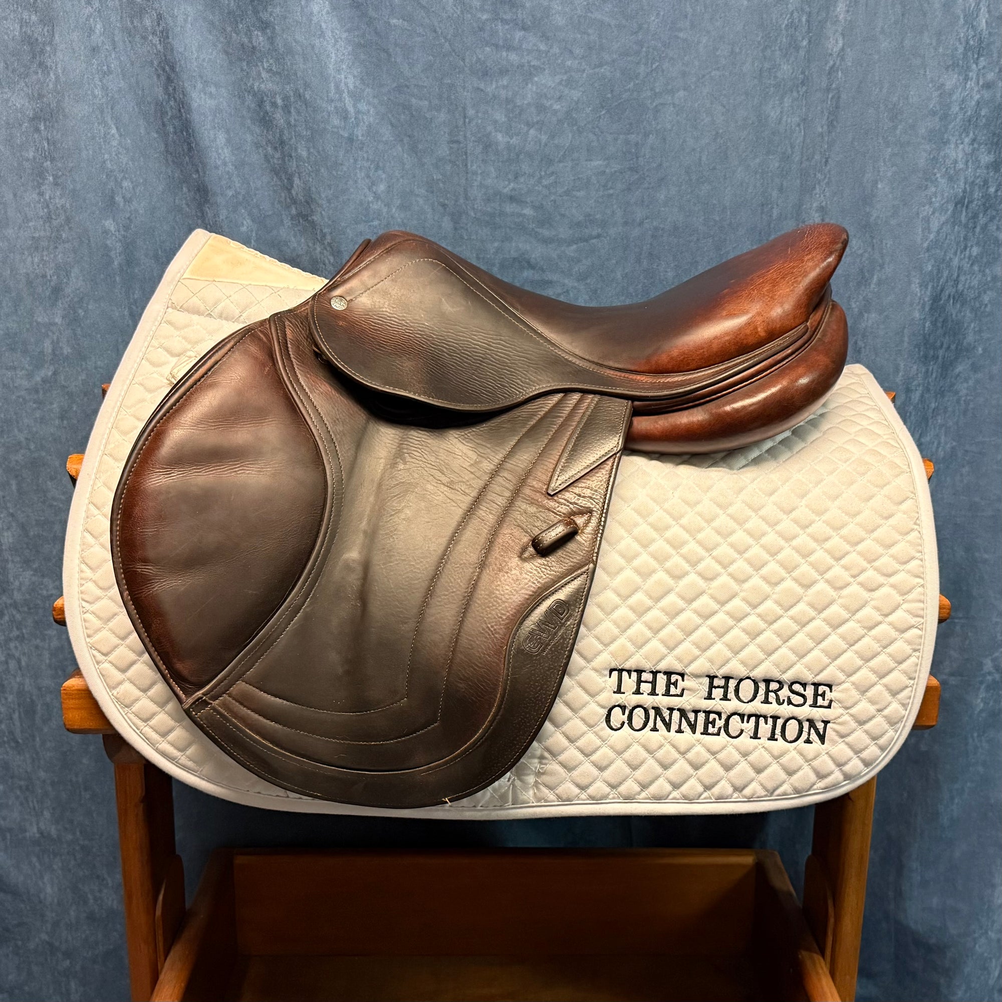 17" CWD SEO1 Close Contact Saddle (#743)
