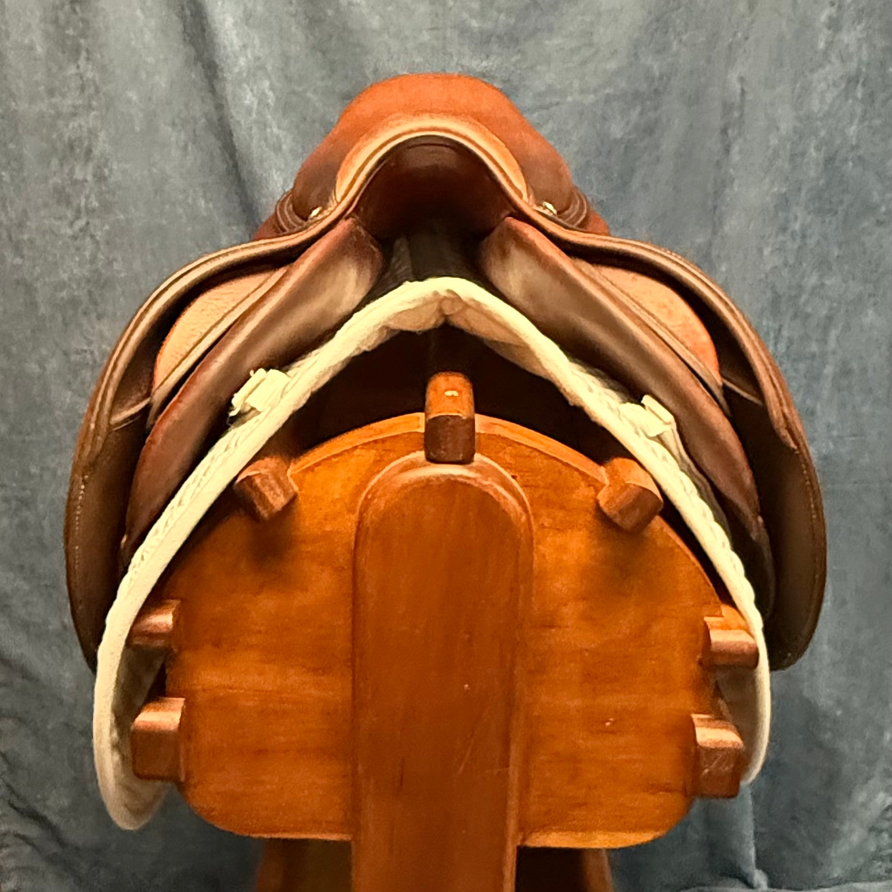 18" CWD SEO2 Close Contact Saddle (#831)