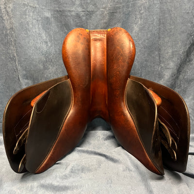 17.5" Butet Close Contact Saddle (#801)