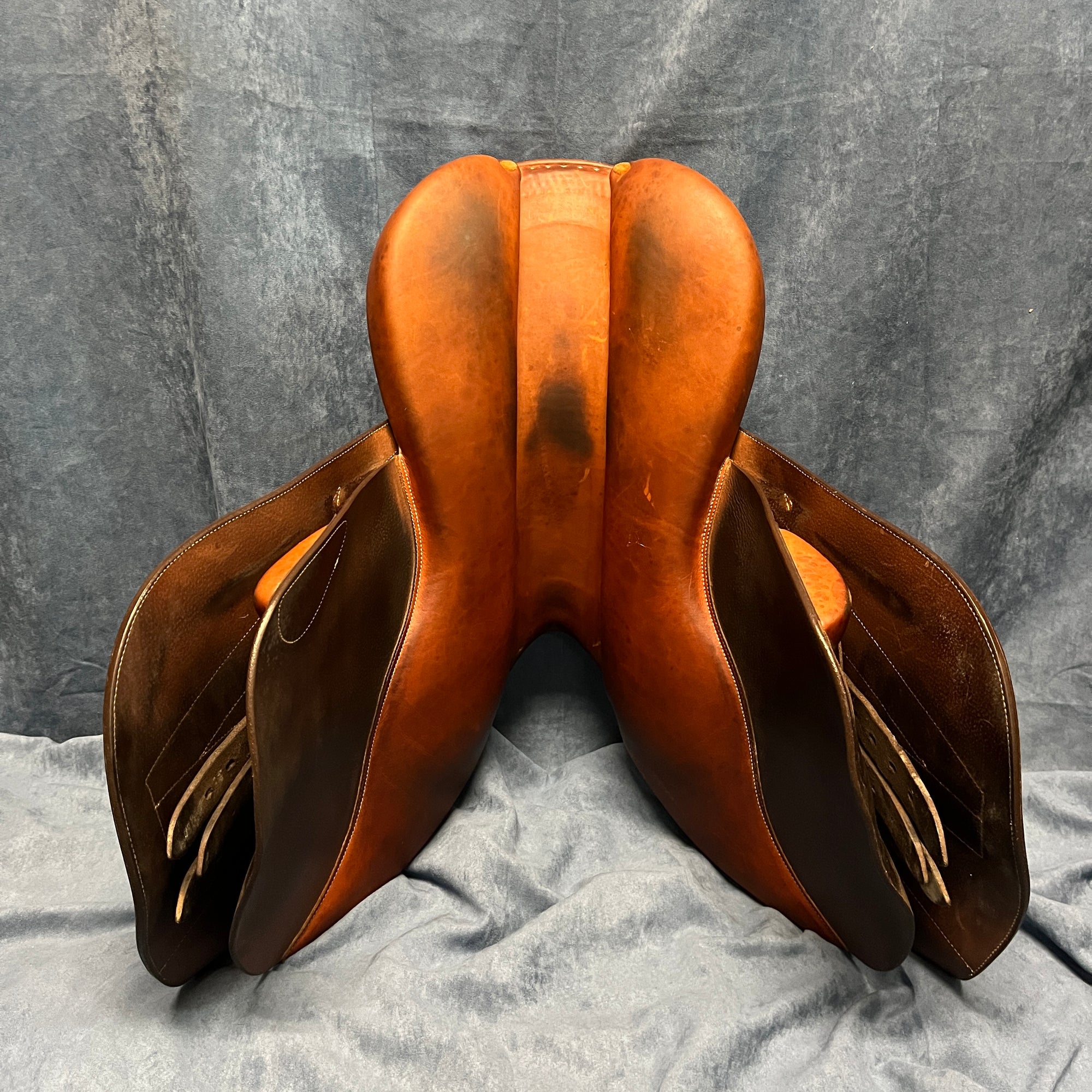 17.5" Butet Close Contact Saddle (#800)