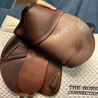 16" CWD Close Contact Saddle (#807)