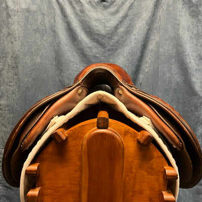 16" Antares Close Contact Saddle (#805)