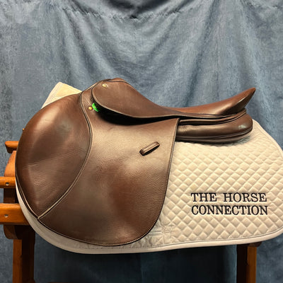 17.5" Stubben Close Contact Saddle (#808)