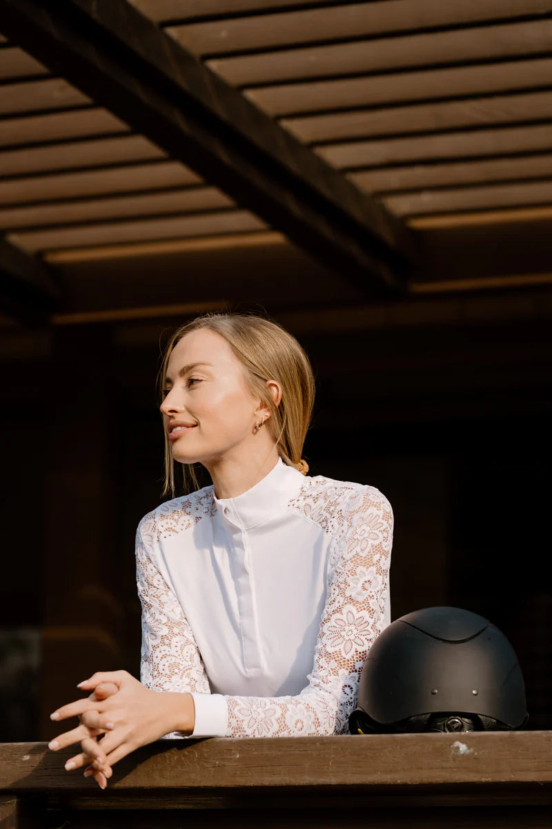 Hannah Childs Jaclyn Lace Sleeve Show Shirt