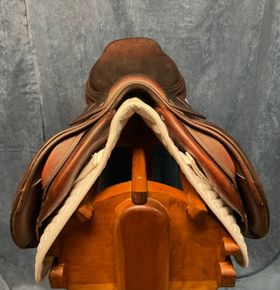 17.5" CWD SEO2 Close Contact Saddle (#788)