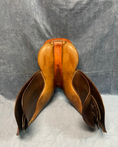 16" Butet Close Contact Saddle (#787)