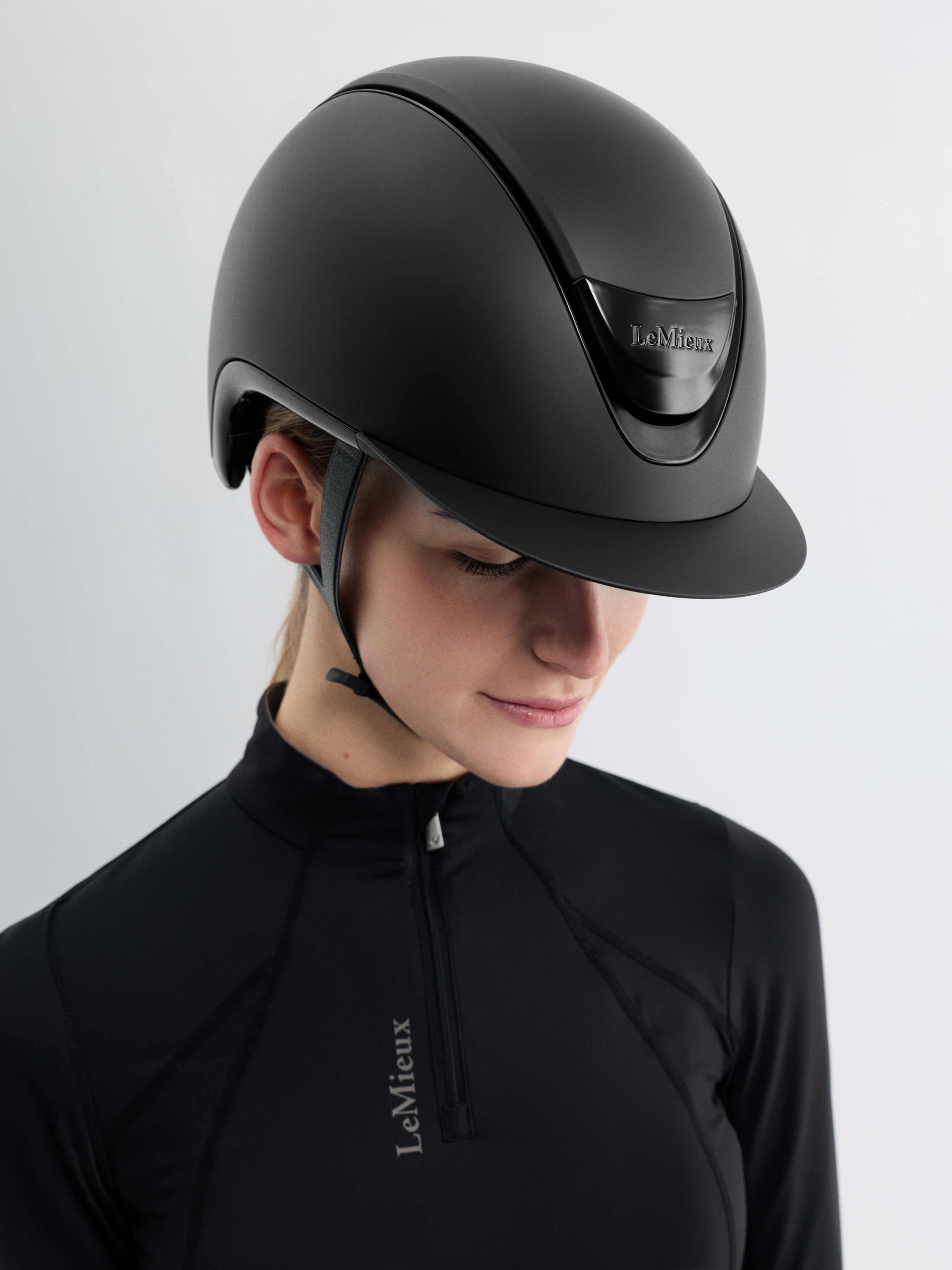 LeMieux Verv Competition Helmet