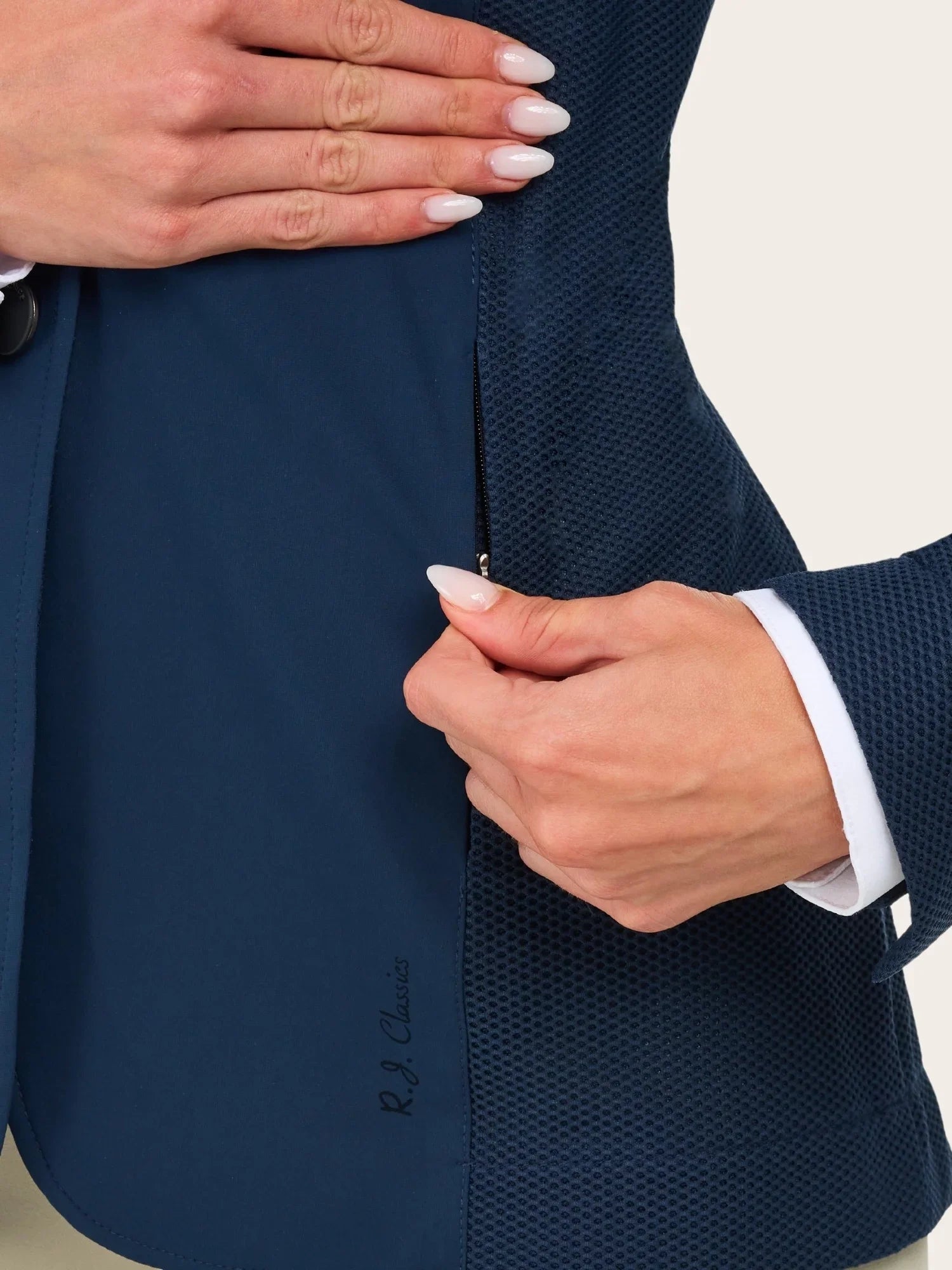 RJ Classics Harmony Evo 3-Button Mesh Show Coat